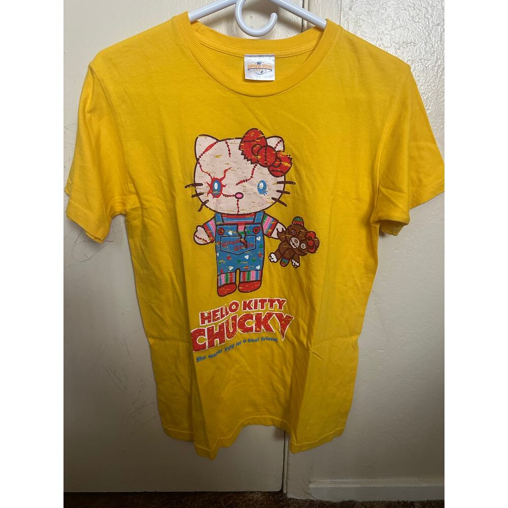Universal Studios Japan Hello Kitty Chucky Graphic T Shirt Adult Size S Yellow